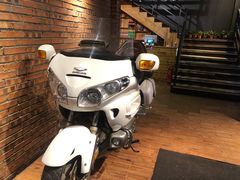 -郑享吃烧烤烩面(红专路店)