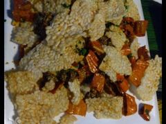 黑椒牛肉粒锅巴-江南苑精菜坊