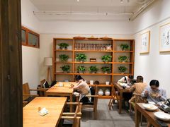 -一两饭川味素食餐厅