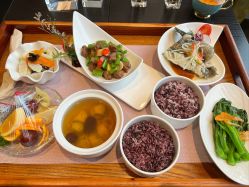 -妈咪爱月子中心·母婴护理