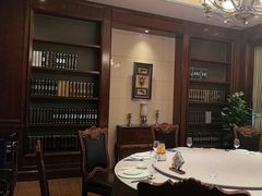 -梦都海鲜酒家(万达广场江桥店)