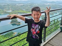 -千岛湖希尔顿休闲艇俱乐部