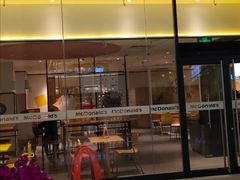 门面-麦当劳(融创茂店)