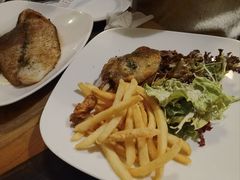 秘制鸭腿-LA  PETANQUE(泰安路店)