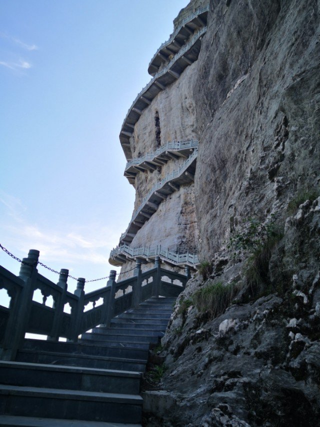 武当山大明峰旅游景区图片