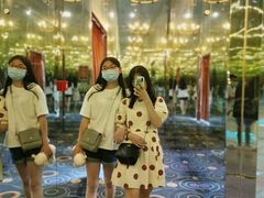 -七彩云南欢乐世界