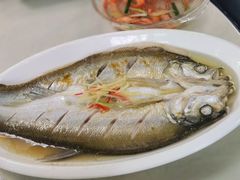 -七的湖·晚芳亭·阳澄湖农家菜·大闸蟹(莲花岛店)