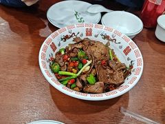 -湖南人家湘菜馆(镇江路店)