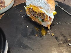 -HIGH FIVE哈福手工汉堡(桂林路店)