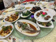 -鹏城人家海鲜酒家·23年老字号(较场尾店)