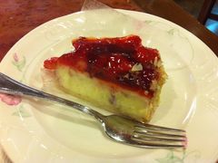 草莓奶酪蛋糕-凯宾美食廊Kempi Deli·凯宾斯基饭店(亮马桥路店)