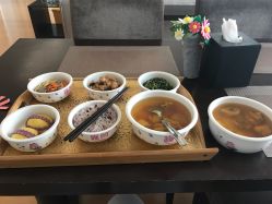 -巍阁高端月子中心(新世界店)