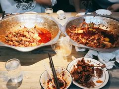 -嘎嘎鸭下巴·爆辣干锅(明教寺店)