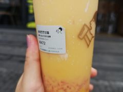 -喜茶(北京华贸购物中心店)
