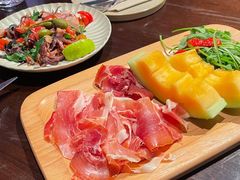 蜜瓜火腿拼盘-Brut Eatery Wine Bar & Restaurant (建国东路店)