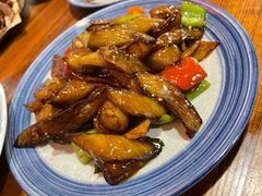 -六禾熏酱小酒馆·东北菜(海甸岛店)