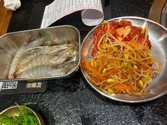 -何发发和牛烧肉·鳗鱼榴莲放题自助(乐峰广场店)