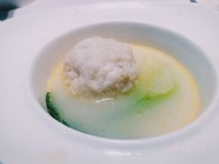 鮰鱼狮子头-八分饱·西津会(西津渡店)