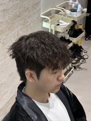 -VIM Hair Salon