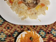 -羊巴道新疆菜·清真(上梅林店)