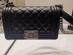 -Chanel(德基广场店)