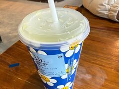 -瑞幸咖啡(江汉路中山大道店)