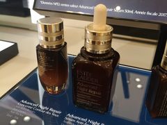 -乐蓬马歇百货公司(Rive Gauche)