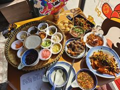 -包整·丝娃娃(一览甲秀楼风景店)