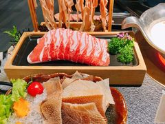 -湊湊火锅·茶憩(打浦桥日月光店)