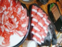 -吴氏老牌坊云南鱼豆花火锅店(通江街店)