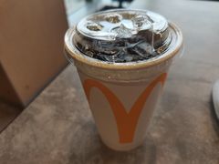 -麦当劳(展览路店)