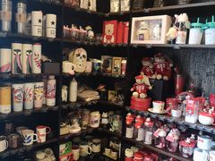 零售区-星巴克臻选(青岛麦凯乐分店)