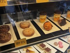 -麦当劳(百荣世贸商城店)