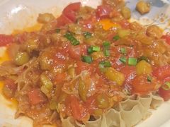 -东口码头·烧鸽子·鱼头泡饼·地方菜(金鹰悦城店)