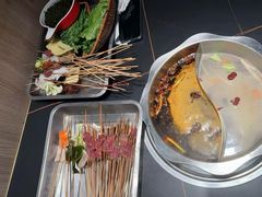 -牛串门串串香(东直门簋街总店)