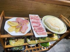 -有一锅·野生菌黑山羊腊排骨火锅(古城北门店)