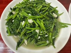-芦茨金富饭庄·25年老字号·专做稻草鸡