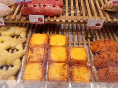 -万利隆(车站店)