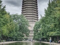 -玲珑塔公园