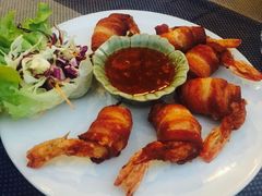 -Dash Teak House