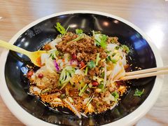 招牌肉酱凉皮-西北杂粮筐凉皮大王(环球中心店)