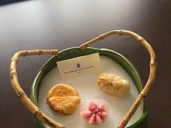 -上海波特曼丽思卡尔顿酒店