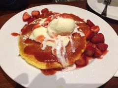 -Pancakes on the rocks(Darling Harbour)