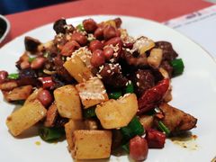黑椒蒜香牛仔粒-赵小姐丨新中餐(曲江店)