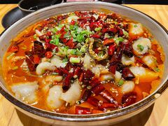 沸腾水煮鱼-十三式重庆江湖菜(金茂览秀城店)