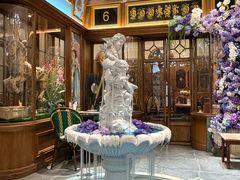 -秘密旅行Bonjour(黑金冠 江南西店)