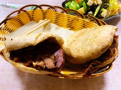 烧饼加肘子-老北京烧饼夹肉(北洼路店)