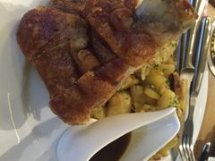 烤猪肘-Paulaner·德国帕拉娜自酿啤酒餐厅(海上世界店)