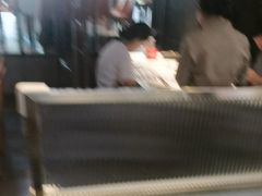 -阿瓦山寨·湘菜现炒·剁椒鱼头王(咸阳总店)