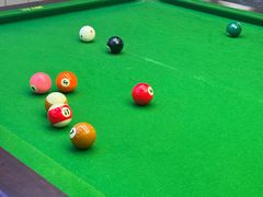 -派克V8台球棋牌俱乐部(划龙桥店)